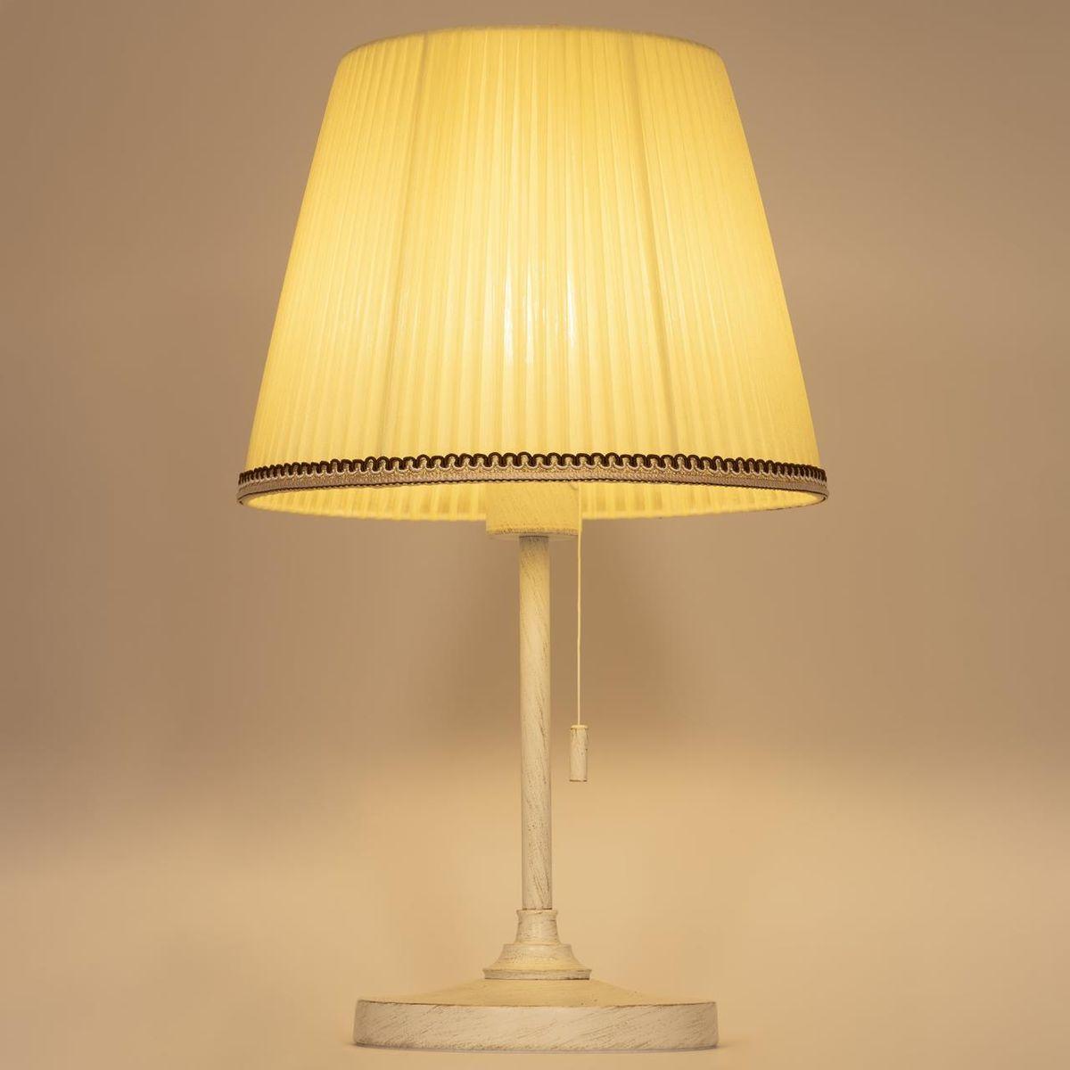 настольная лампа citilux линц cl402723