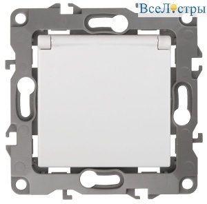 Розетка 2P+E Schuko со шторками с крышкой Эра 12-2103-01 Б0014693