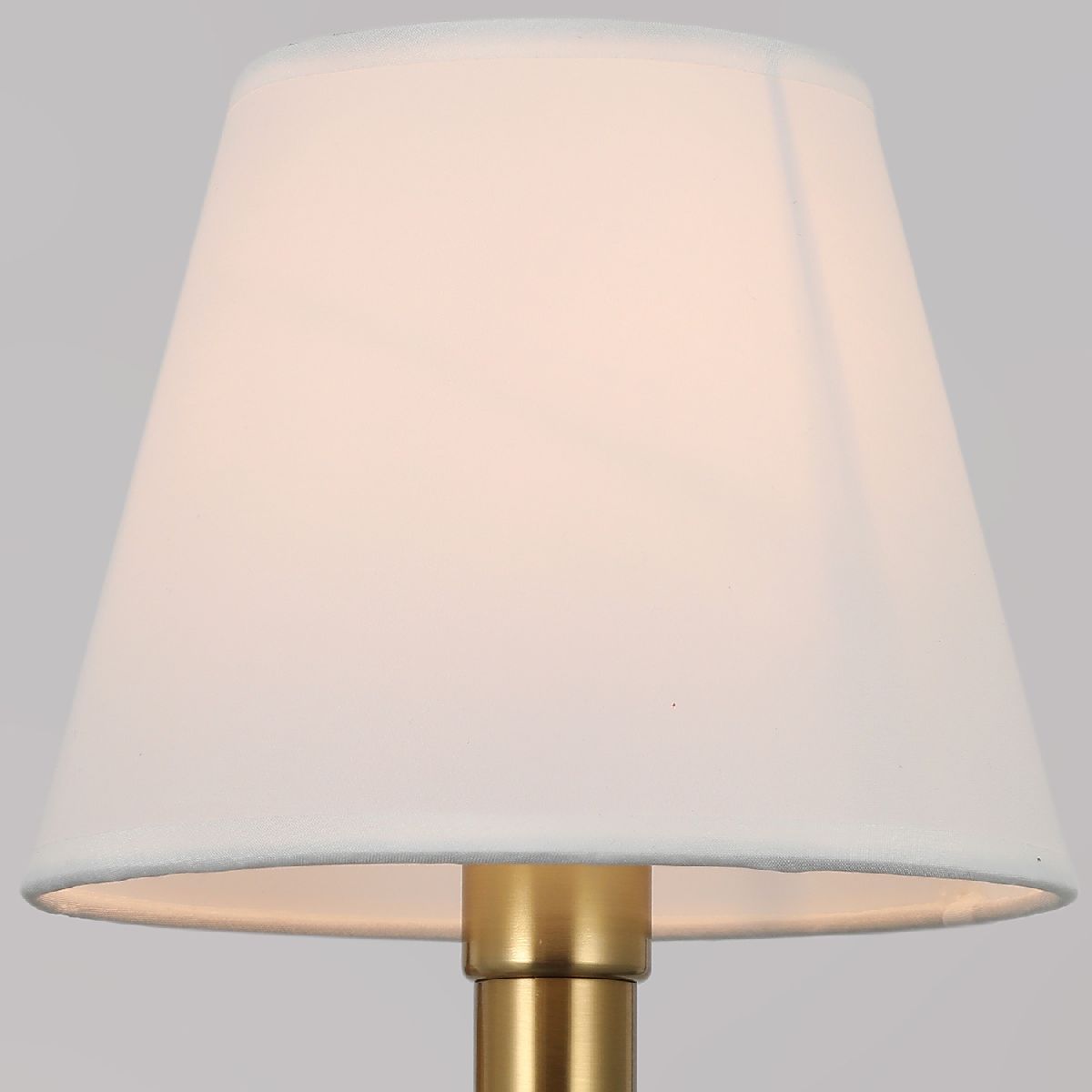 люстра на штанге illumico il0501-8p-79 brass