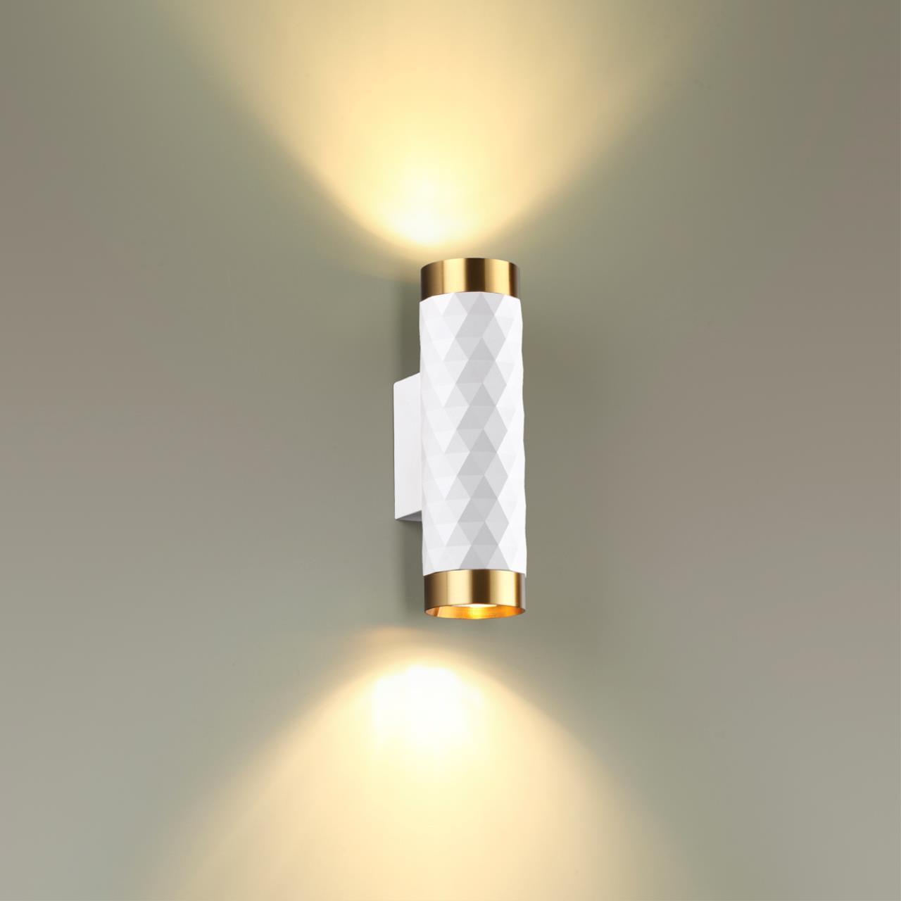 настенный светильник odeon light hightech ad astrum 4286/2w