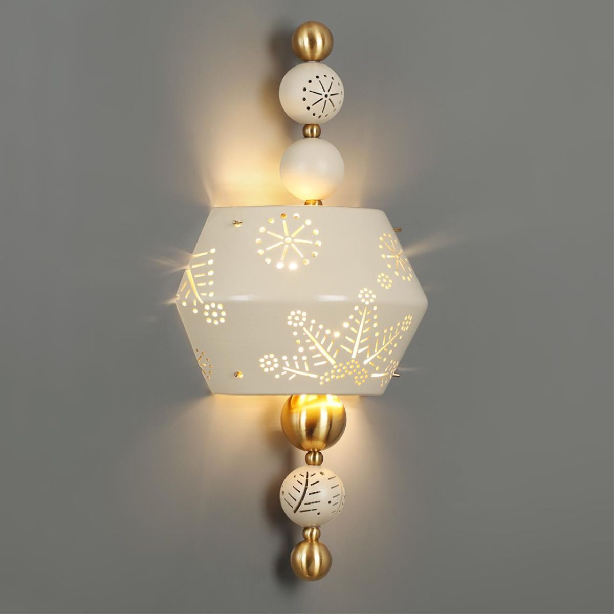 настенный светильник odeon light pendant karelia 5444/1wa