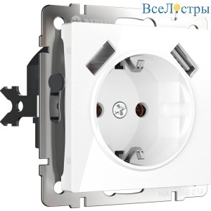 Розетка с заземлением, шторками и USBх2 Werkel белый W1171501 4690389155345
