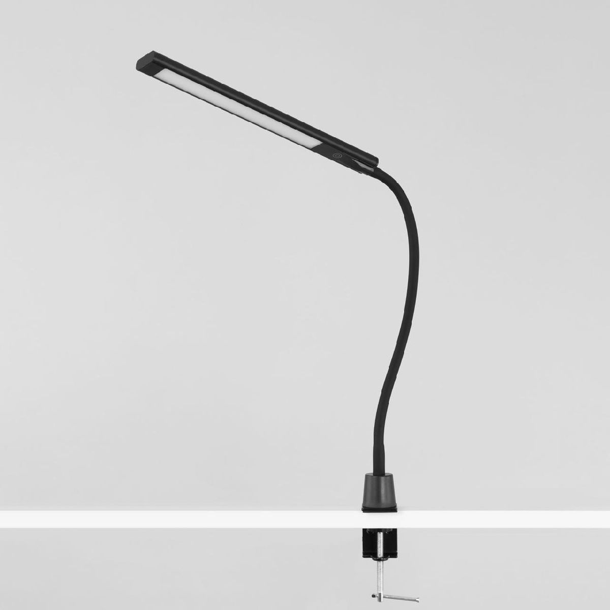 настольная лампа citilux рио cl803091n