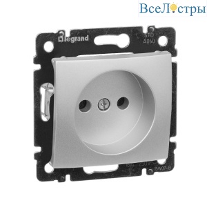 Розетка б/з Legrand Valena Classic 694341